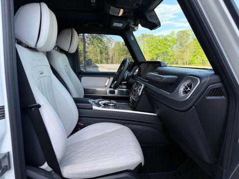 Used 2023 Mercedes-Benz G 63 AMG 4MATIC image 37