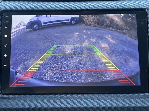 Used 2010 Ford F150 XLT image 16