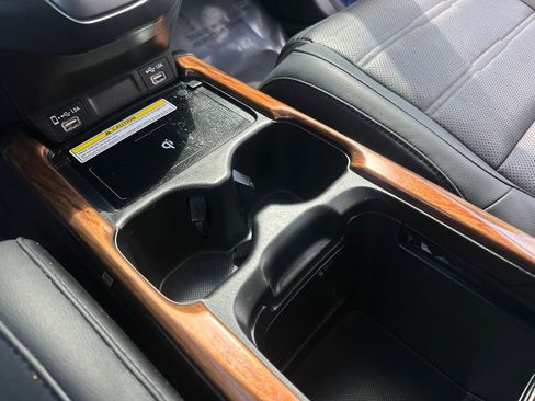 Used 2022 Honda CR-V Touring image 19