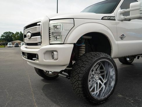Used 2016 Ford F250 Platinum AWD/4WD image 17