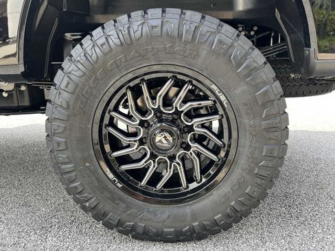 New 2026 Ford F250 Platinum image 23