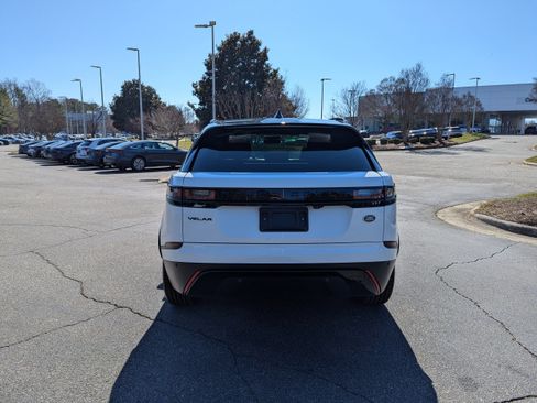 Used 2022 Land Rover Range Rover Velar S image 6