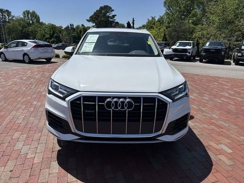 Used 2022 Audi Q7 3.0T Premium AWD/4WD image 30