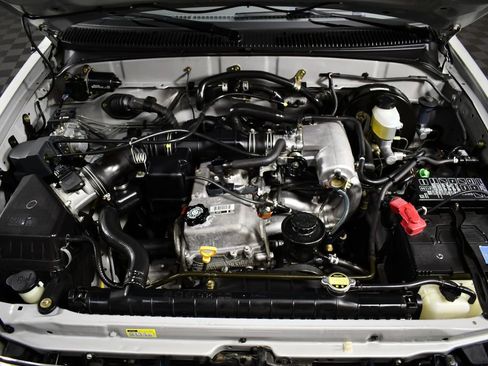 Used 2003 Toyota Tacoma 2WD Xtracab image 34