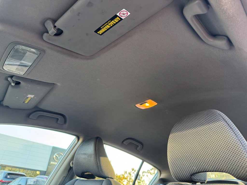 Used 2010 Honda Insight EX image 16