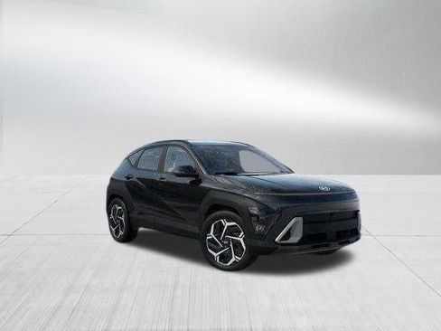 New 2026 Hyundai Kona Limited FWD image 2