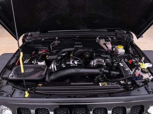 Used 2021 Jeep Wrangler Unlimited Sport image 82