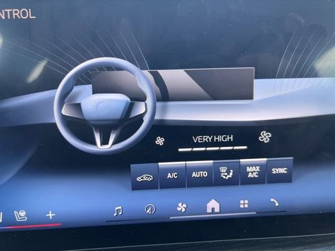 Certified 2025 BMW 430i w/ Premium Package image 23