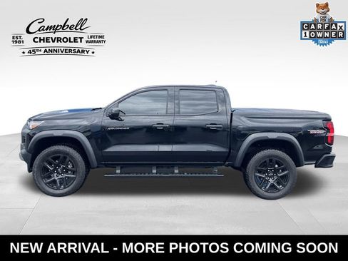 Used 2025 Chevrolet Colorado Trail Boss AWD/4WD image 2