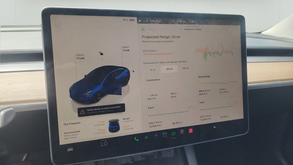 Used 2022 Tesla Model 3 RWD image 15