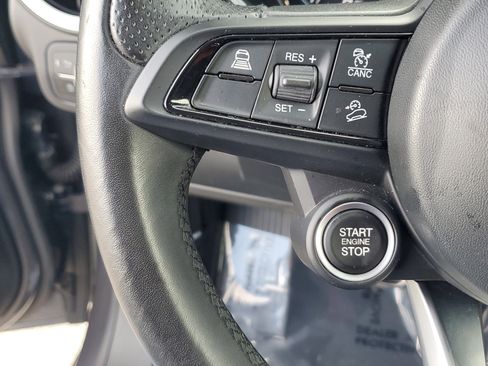 Used 2022 Alfa Romeo Stelvio Sprint image 20