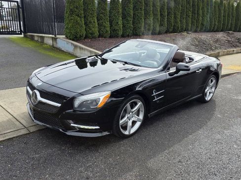 Used 2013 Mercedes-Benz SL 550 image 8