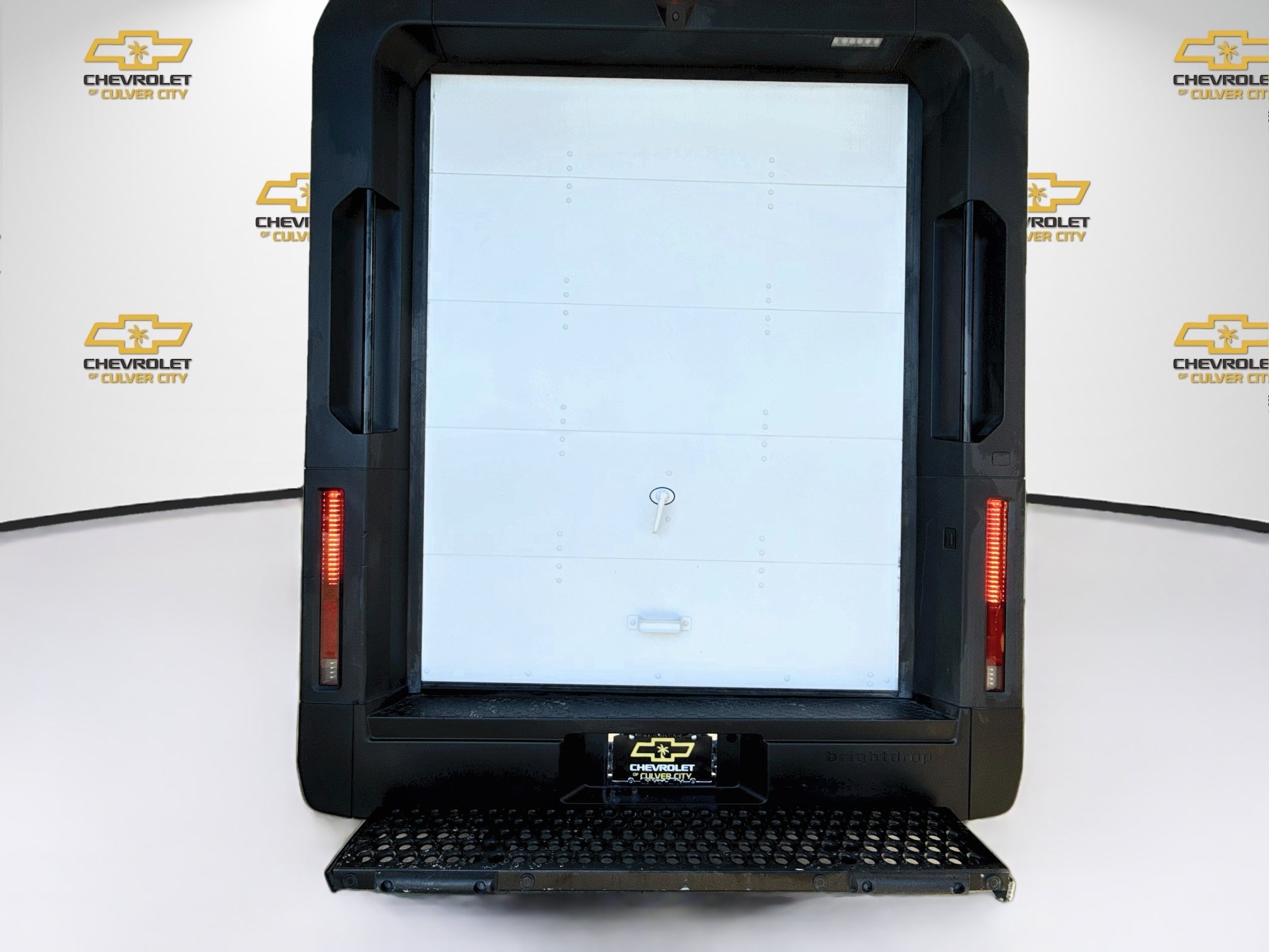 Used 2024 Chevrolet Brightdrop 600 w/ Commercial Equipment Package AWD/4WD image 7