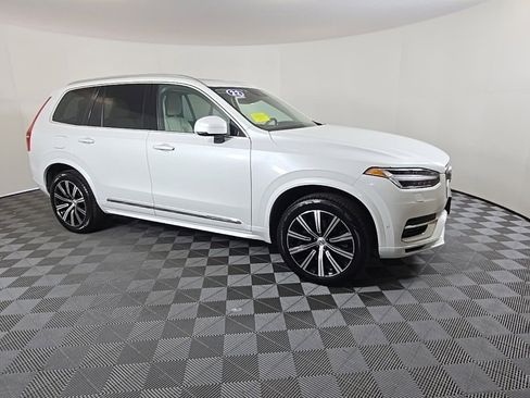 Used 2022 Volvo XC90 T8 Inscription w/ Advanced Package image 5