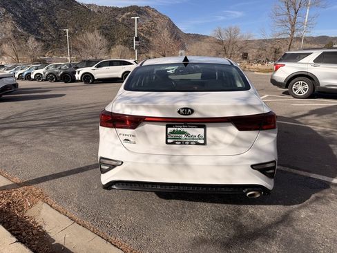 Certified 2021 Kia Forte LXS image 10