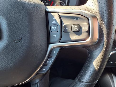 New 2026 RAM 1500 Express AWD/4WD image 16