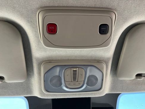 Used 2025 RAM ProMaster 2500 FWD image 20