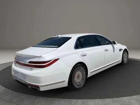 Used 2020 Genesis G90 5.0 Ultimate RWD image 7
