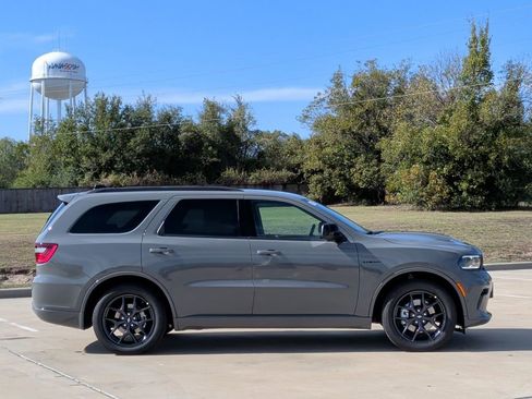 New 2026 Dodge Durango GT w/ Blacktop Package image 10