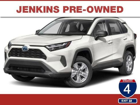 Used 2024 Toyota RAV4 SE AWD/4WD image 1