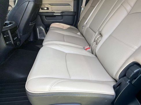Used 2020 RAM 2500 Limited AWD/4WD image 12