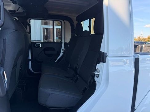 New 2026 Jeep Gladiator Sport image 16