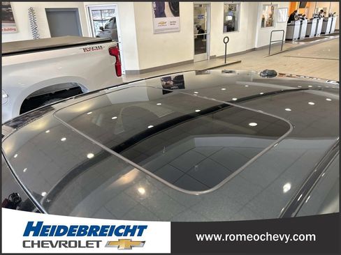 Used 2010 Lincoln MKZ Base image 37