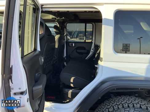 Used 2022 Jeep Wrangler Unlimited Rubicon 4xe w/ Cold Weather Group image 7