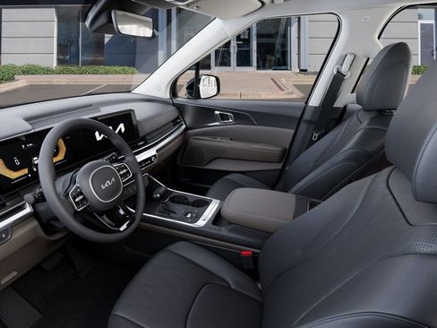 New 2026 Kia Carnival FWD image 21