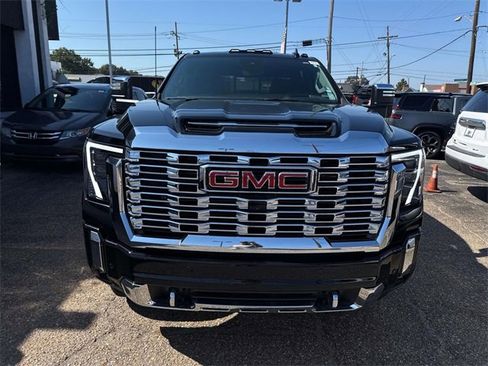 Certified 2025 GMC Sierra 2500 Denali w/ Denali Reserve Package image 2