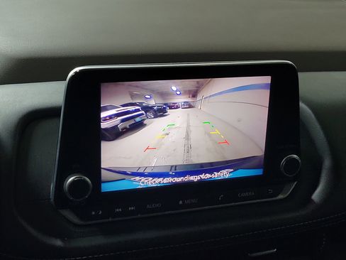 Used 2023 Nissan Rogue S image 28