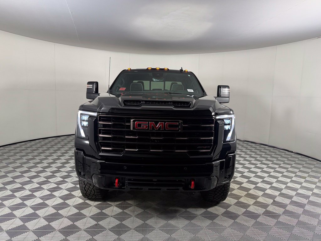 Used 2026 GMC Sierra 2500 AT4X AWD/4WD image 2