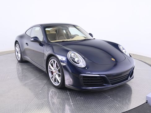Certified 2017 Porsche 911 Carrera S RWD image 9