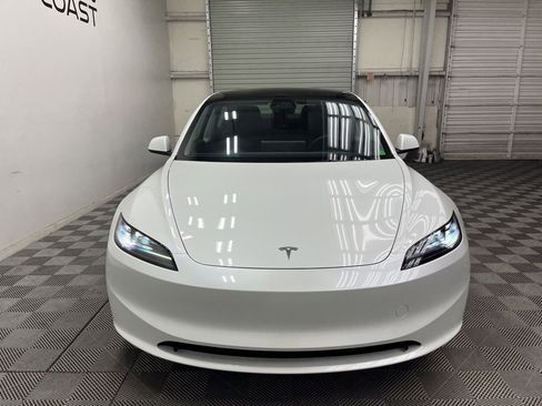 Used 2025 Tesla Model 3 Long Range image 4