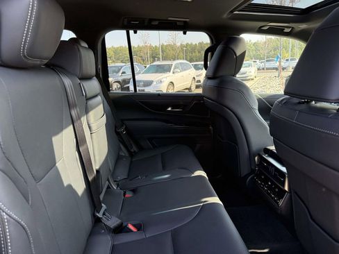Used 2025 Lexus LX 600 4WD w/ Accessory Package (2T) image 16