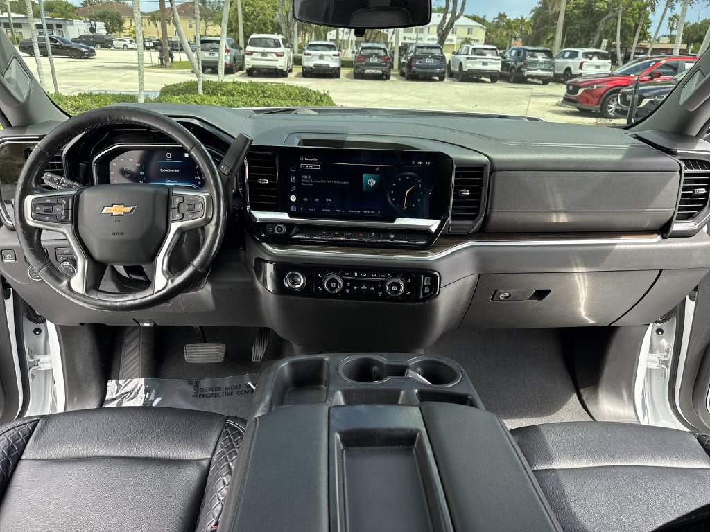 Used 2022 Chevrolet Silverado 1500 LT RWD image 36