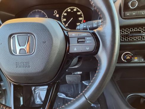 Used 2023 Honda HR-V Sport image 17