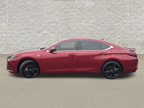Used 2023 Lexus ES 350 F Sport w/ Accessory Package (Z1) FWD image 4