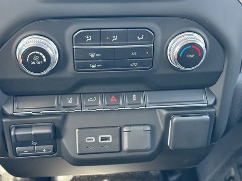 New 2025 GMC Sierra 2500 Pro w/ Convenience Package image 29