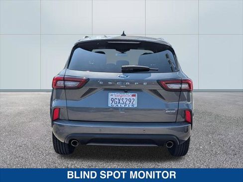 Certified 2023 Ford Escape ST-Line Select w/ Tech Pack #2 AWD/4WD image 4
