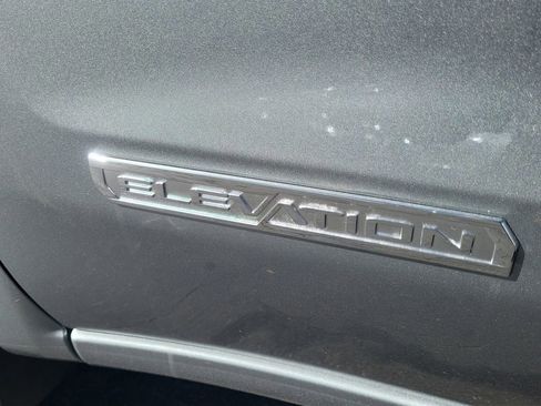 New 2026 GMC Sierra 1500 Elevation image 8