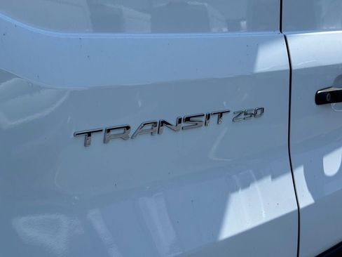 New 2025 Ford Transit 250 148 Medium Roof image 6