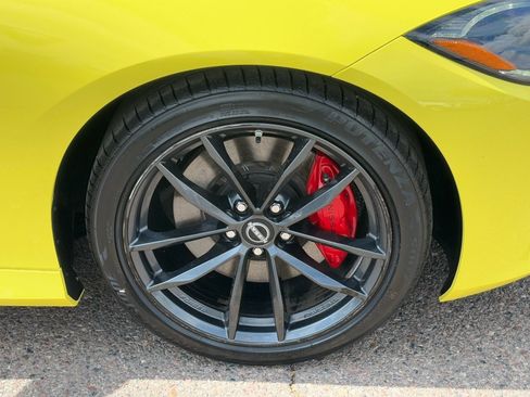 Certified 2024 Nissan Z Performance w/ Floor Mat Package image 8