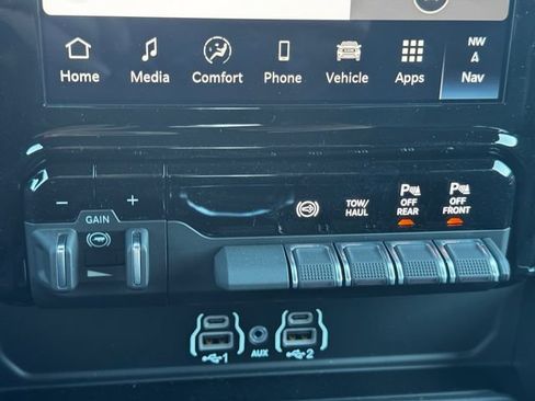 New 2026 RAM 2500 Big Horn AWD/4WD image 36