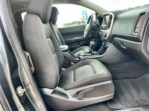 Used 2015 GMC Canyon SLE w/ SLE Convenience Package image 12