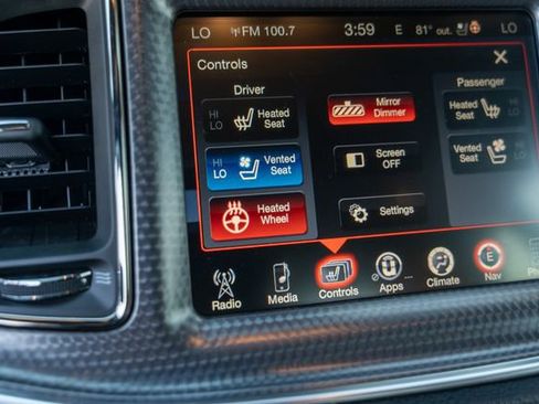 Used 2016 Dodge Challenger SRT Hellcat image 28