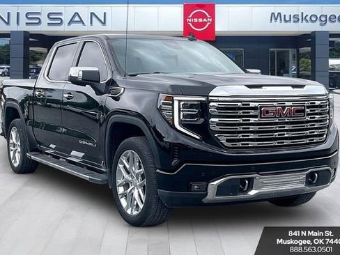 Used 2024 GMC Sierra 1500 Denali w/ Technology Package AWD/4WD image 1