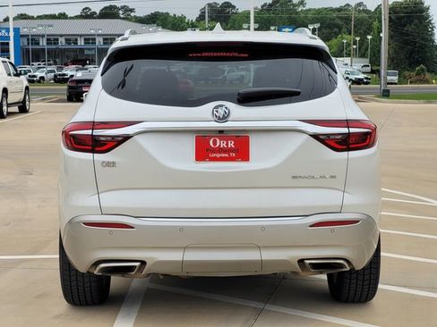 Used 2019 Buick Enclave Essence FWD image 6