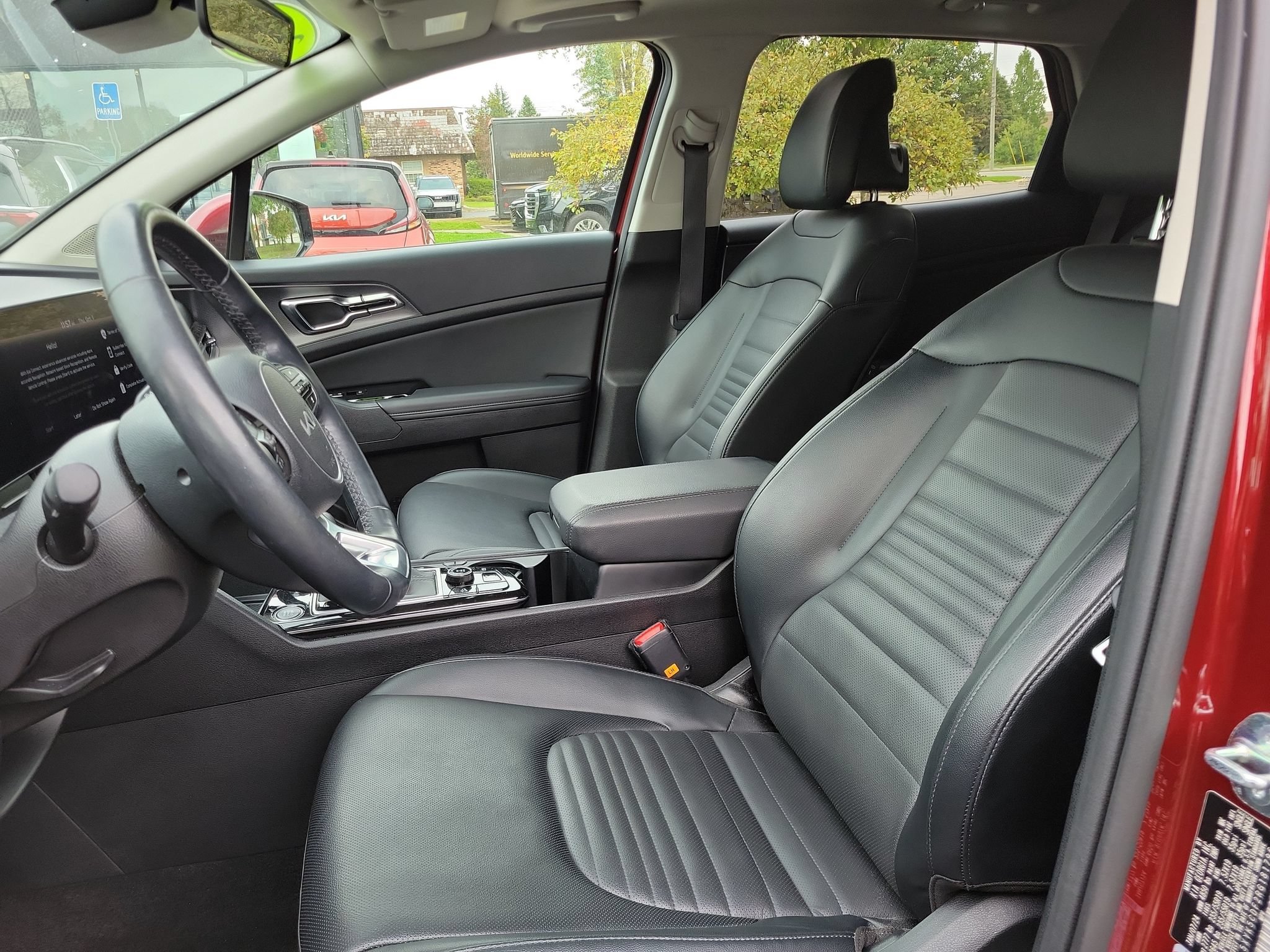 Certified 2024 Kia Sportage SX AWD/4WD image 5