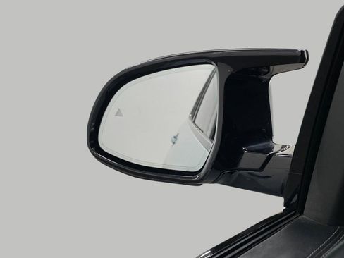 Certified 2023 BMW X7 M60i w/ Executive Package image 23